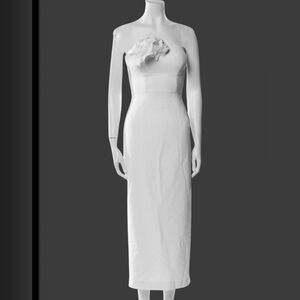 Marchesa Elegant White Strapless Gown